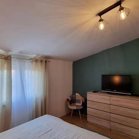 Apartman Sara - Appartement Vir